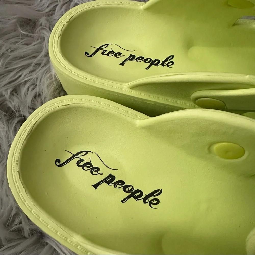 FREE PEOPLE Karlie Buckle Clog Size 8 - Picture 9 of 13